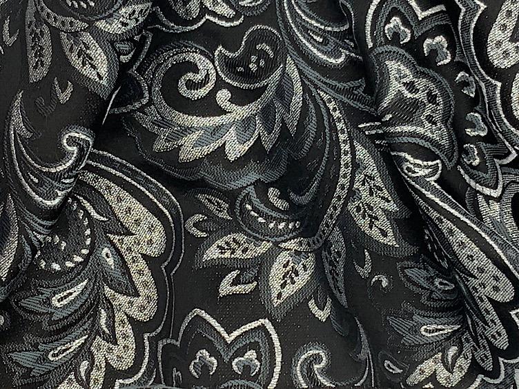 STOFFREST: Polyesterstoff mit grossflächigem Muster in silber