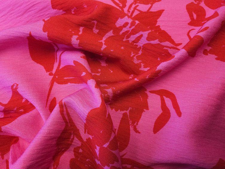 Viskose-Crepe floral, rot pink