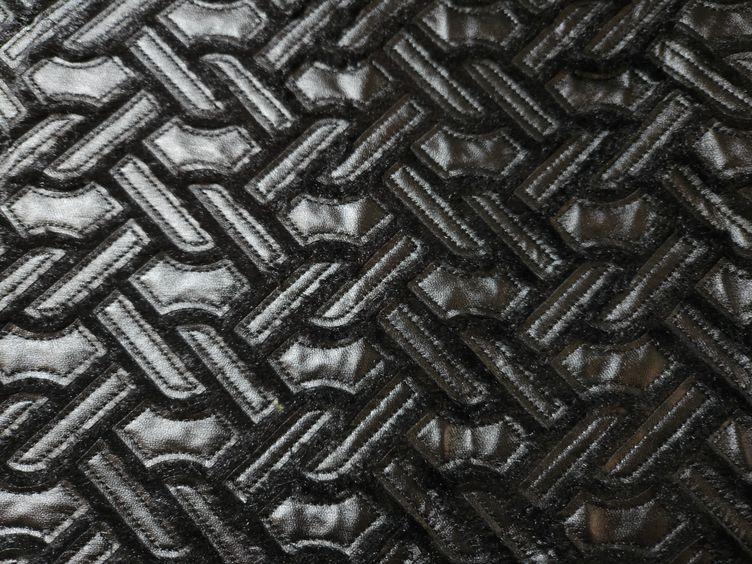 SALE! Fell- Lederimitat bestickt - 0