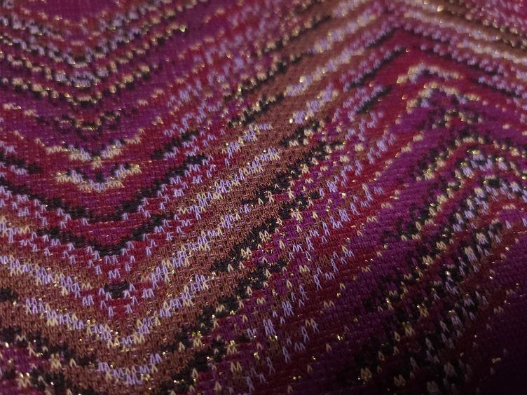 STOFFREST: Strick Zick-Zack mit Lurex, fuchsia - 2