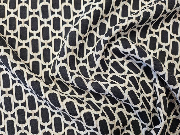 Viskosestoff mit Kettenmuster