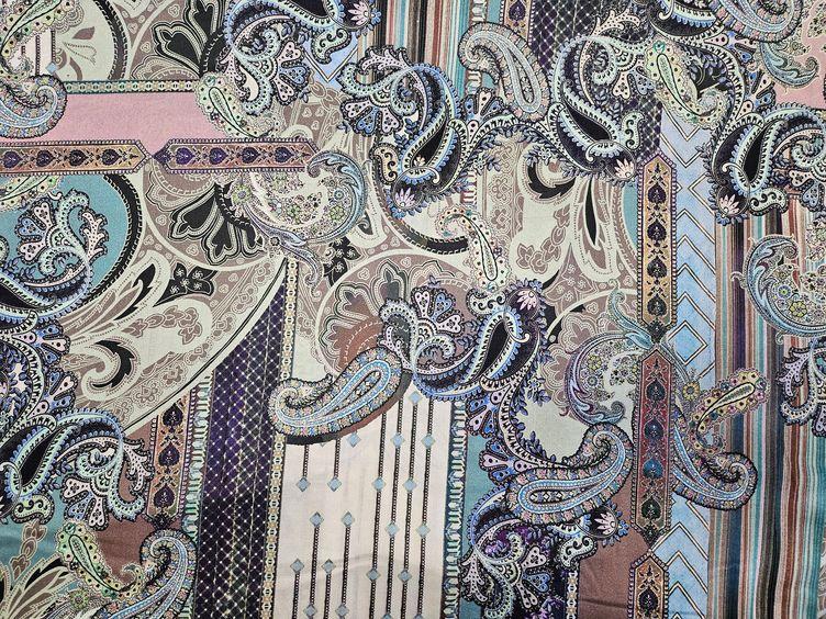 Viskosestoff Bunt mit Paisley Muster - 0