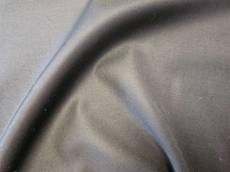 Wollstoff Loro Piana, schwarz