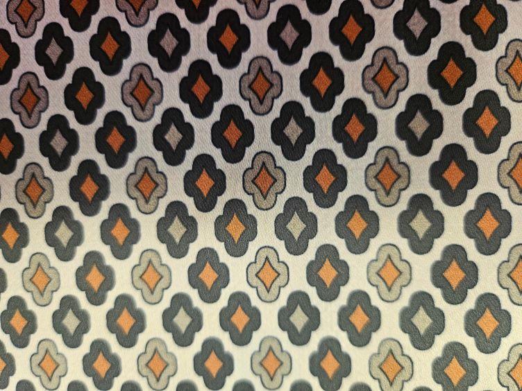 Doppelseitig bedruckter Polyesterstoff, grün - 3