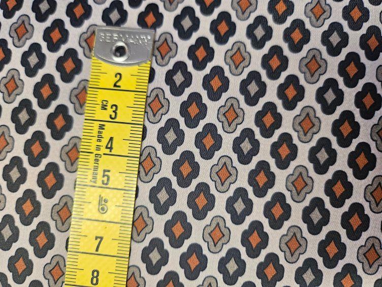 Doppelseitig bedruckter Polyesterstoff, grün - 4