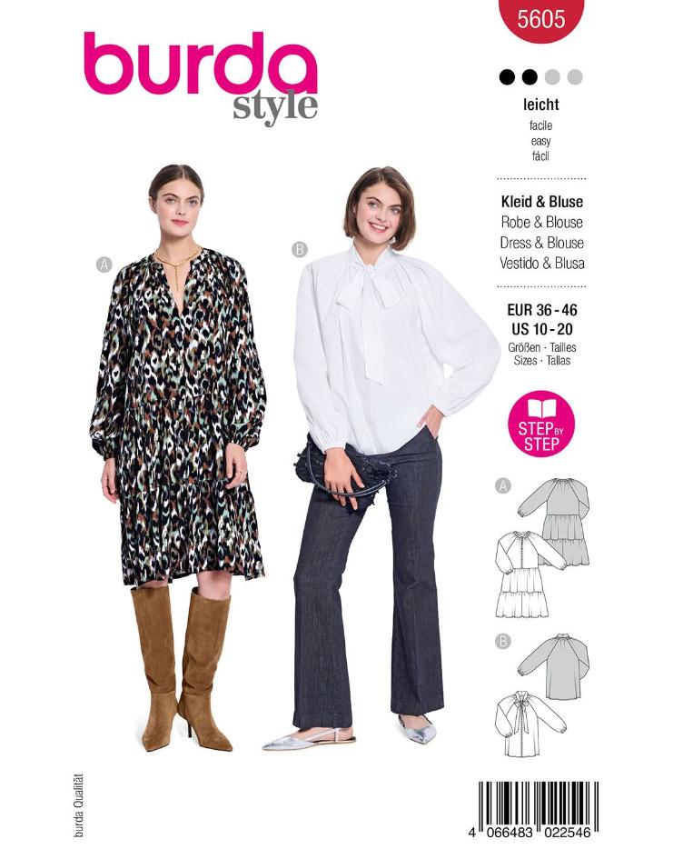 Volantkleid und Schluppenbluse