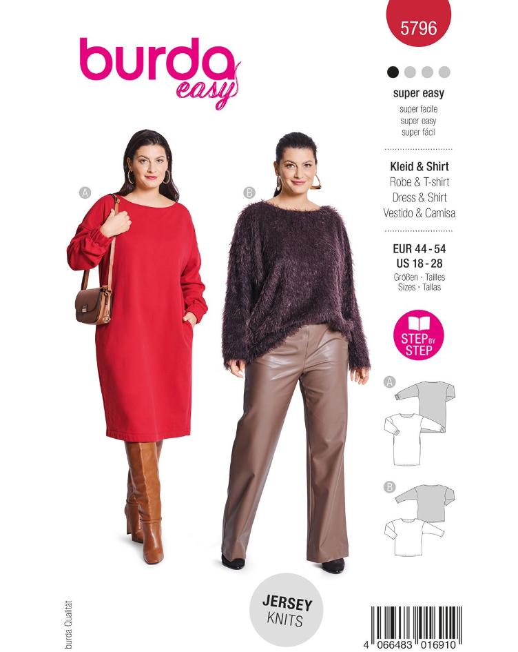 Sweatkleid und Pullover