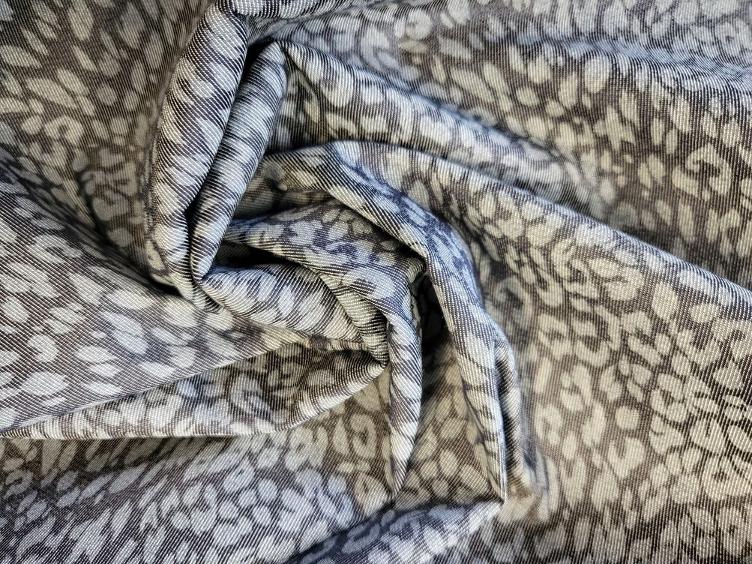 Köperstoff bedruckt mit Reptilprint