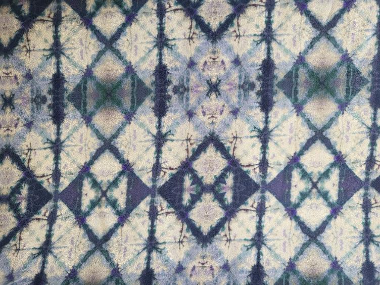 STOFFREST: Viskose Crepe mit Batikmuster gross - 0