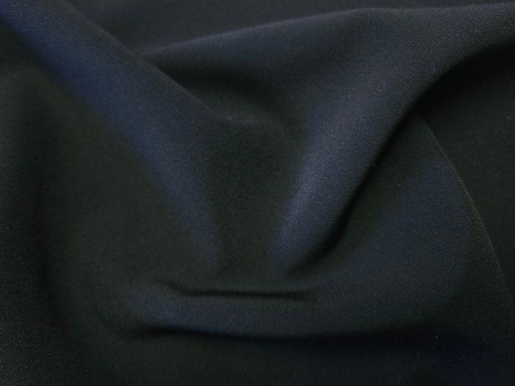 Hosenstoff in schwarz