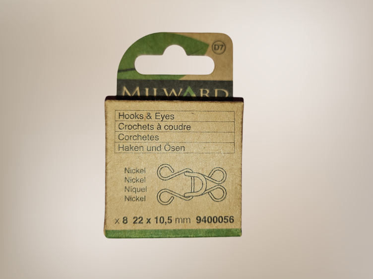 Miederhaken Nr. 13 in silber und schwarz