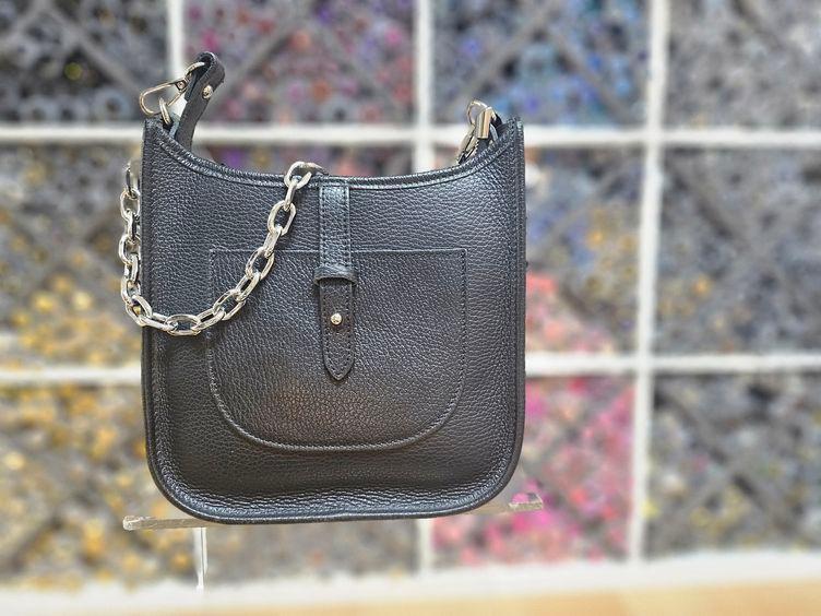 Ledertasche, schwarz