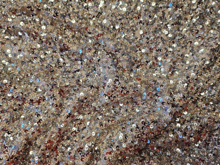 Pailletten auf Tüllgrund, silber