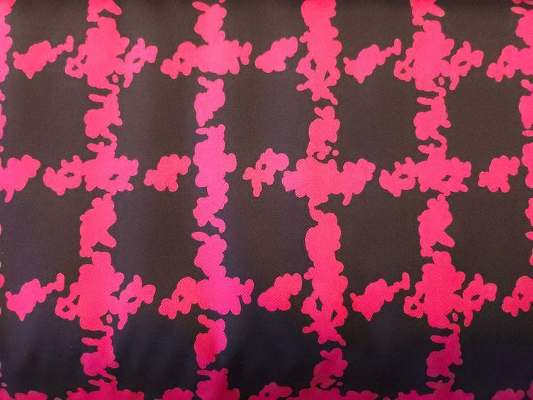 Blusenstoff mit modernem Muster, schwarz pink - 0