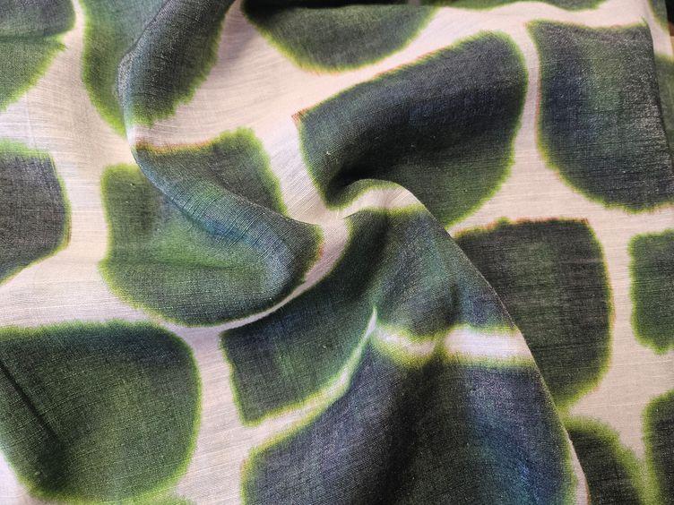 Viskosestoff in Leinenoptik, grün