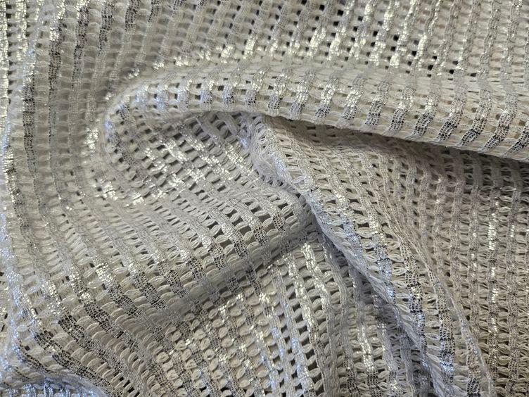 Baumwollmix mit Lochstruktur, silber