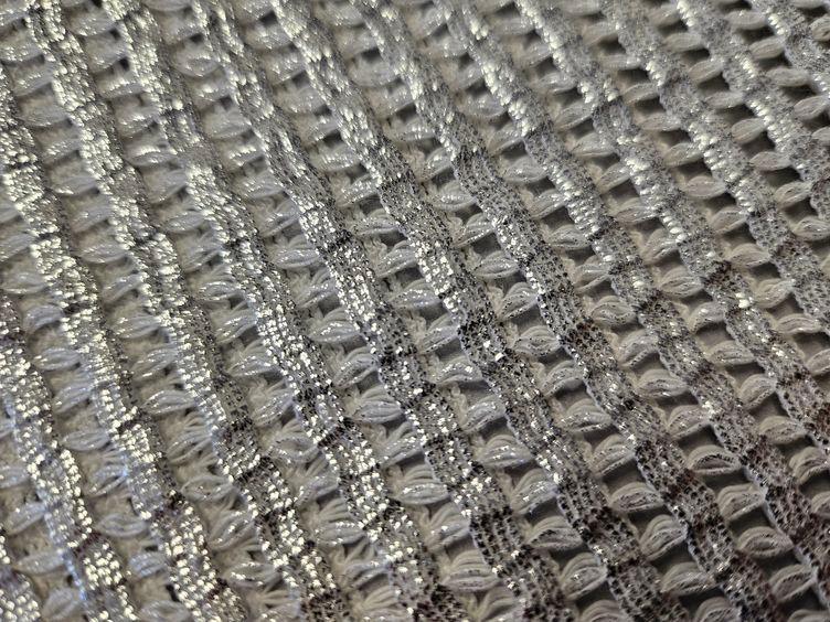 Baumwollmix mit Lochstruktur, silber - 0